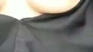 Desi Bhabhi likes outdoor to brag from devar about her big busty, mms video