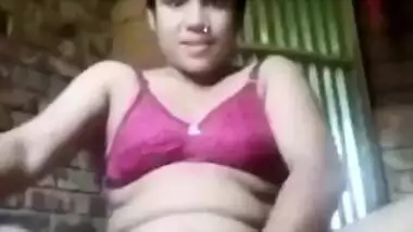 Hot Desi village wife plays with XXX dildo in front of the camera