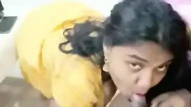 Busty Tamil Desi XXX wife sucking her husband’s dick and eating cum MMS
