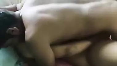 Desi Cutiee wife shared withh FRd Hus pussling Frnd Ass Deep to wife pussy