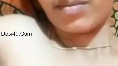 Today Exclusive- Sexy Desi Girl Showing Her Boobs And Pussy On Video Call Part 4