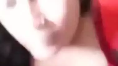 Bengali gal sucks XXX dick and copulates with Desi man in the toilet