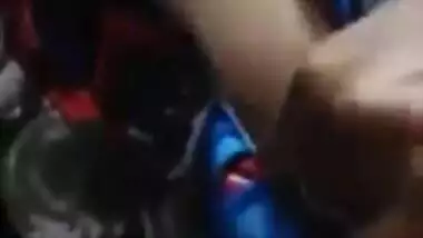 Indian beauty gets very horny exposing boobs in solo porn sex show