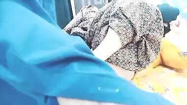 Pakistani Wife Fucked By Her Driver When Her Husband Not At Home With Clear Audio Hot Sex