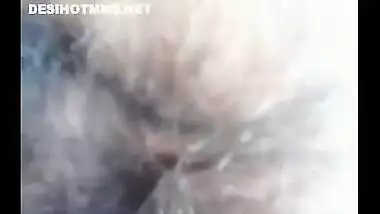 Outdoor sex porn of Desi college XXX girl with lover in the park MMS