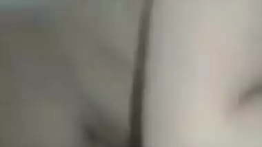 For income Desi MILF has XXX chudai with her horny boss on camera