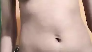 Indian Sexy Bhabhi Showing Her Body To Her Boss To Select For The Job