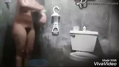 Big boobs college girl records her shower for her lover