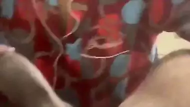 Mumbai girl gives an Indian blowjob to her roommate’s BF