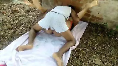 Brother tied a rakhi Hand and gave him a fuck on the farmhouse