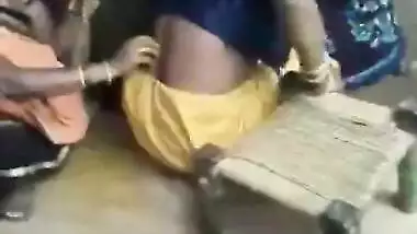Indian women’s funny fight showing boobs and pussy to all women’s
